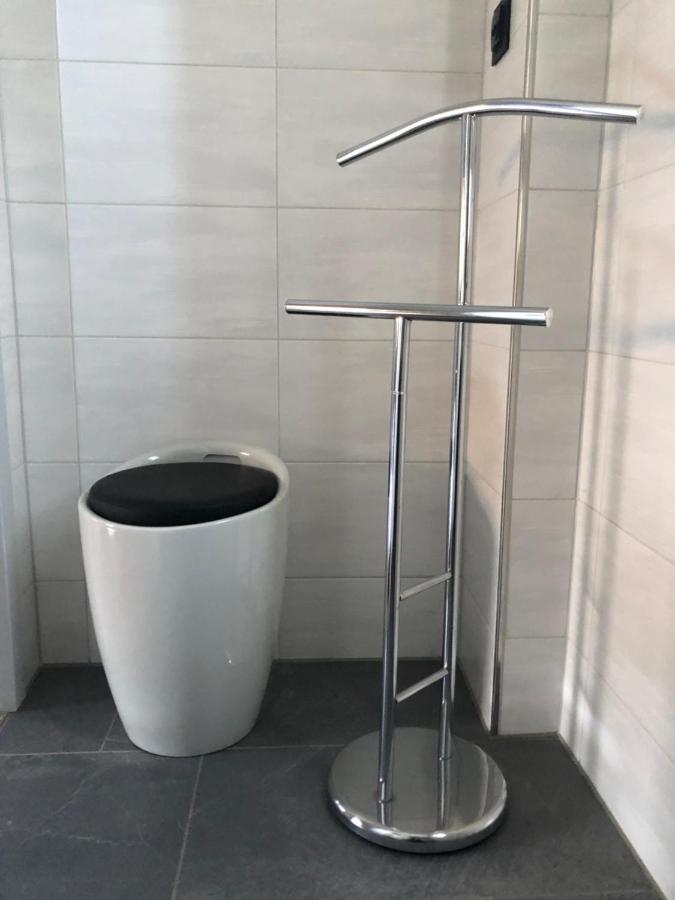 Body Kult Loft - Modernes Appartement Mit 2 Separaten Schlafzimmern Zwickau Buitenkant foto