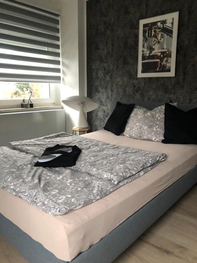 Body Kult Loft - Modernes Appartement Mit 2 Separaten Schlafzimmern Zwickau Buitenkant foto