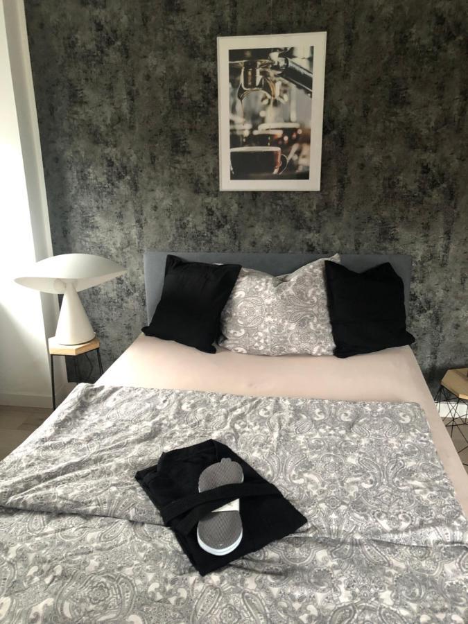 Body Kult Loft - Modernes Appartement Mit 2 Separaten Schlafzimmern Zwickau Buitenkant foto