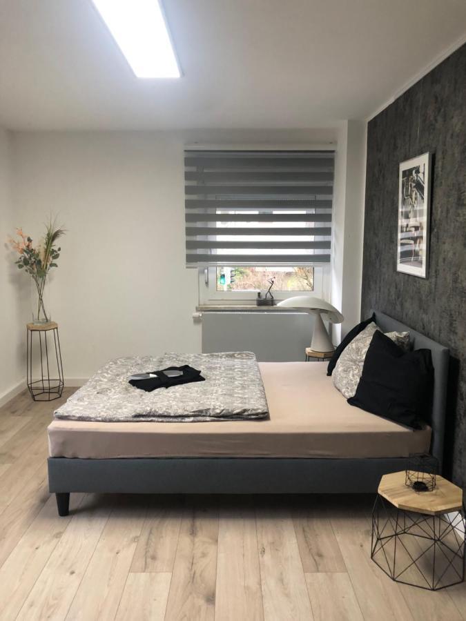 Body Kult Loft - Modernes Appartement Mit 2 Separaten Schlafzimmern Zwickau Buitenkant foto